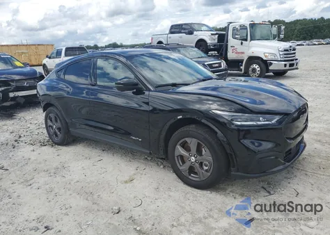 2023 Ford Mustang Mach-E Select z USA, uszkodzony, nr VIN 3FMTK1R4XPMA61815